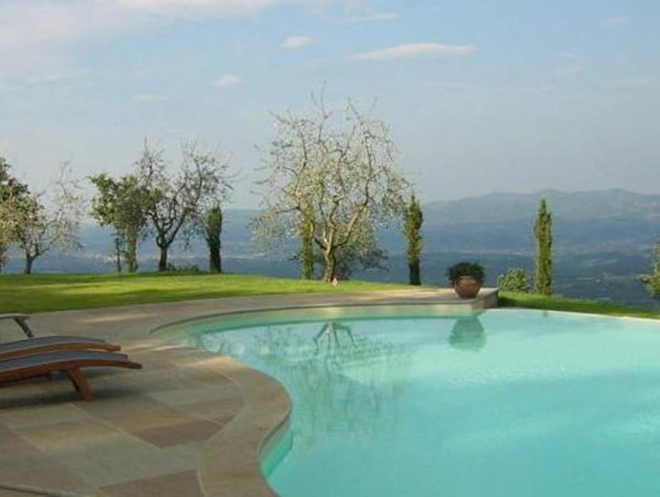Farmhouse in Loro Ciuffenna with Pool  Garden Vacation rental in Tuscany