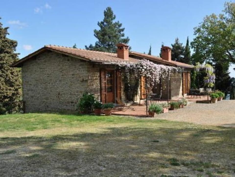 Farmhouse in Loro Ciuffenna with Pool  Garden Vacation rental in Tuscany