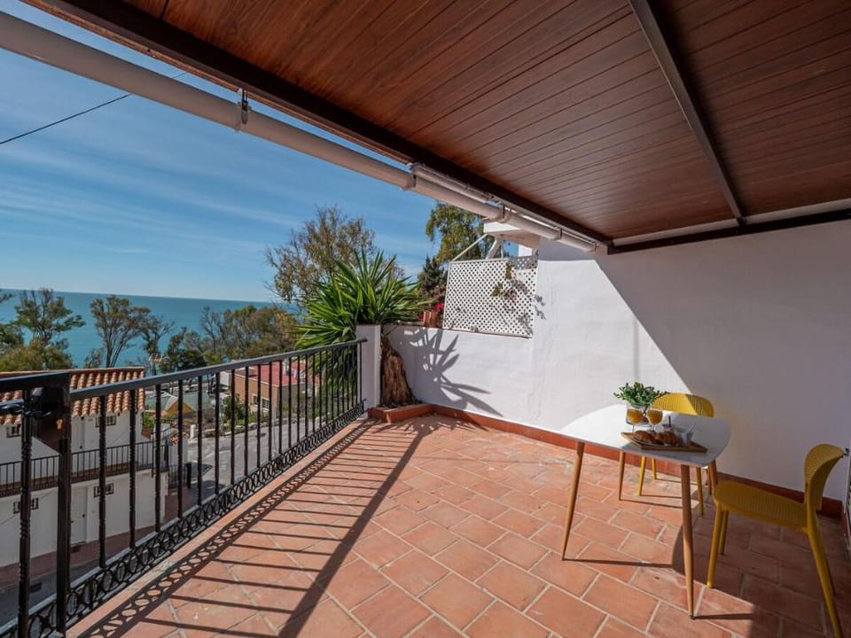 SPECTACULAR SEA VIEW 21 Apartment in Malaga