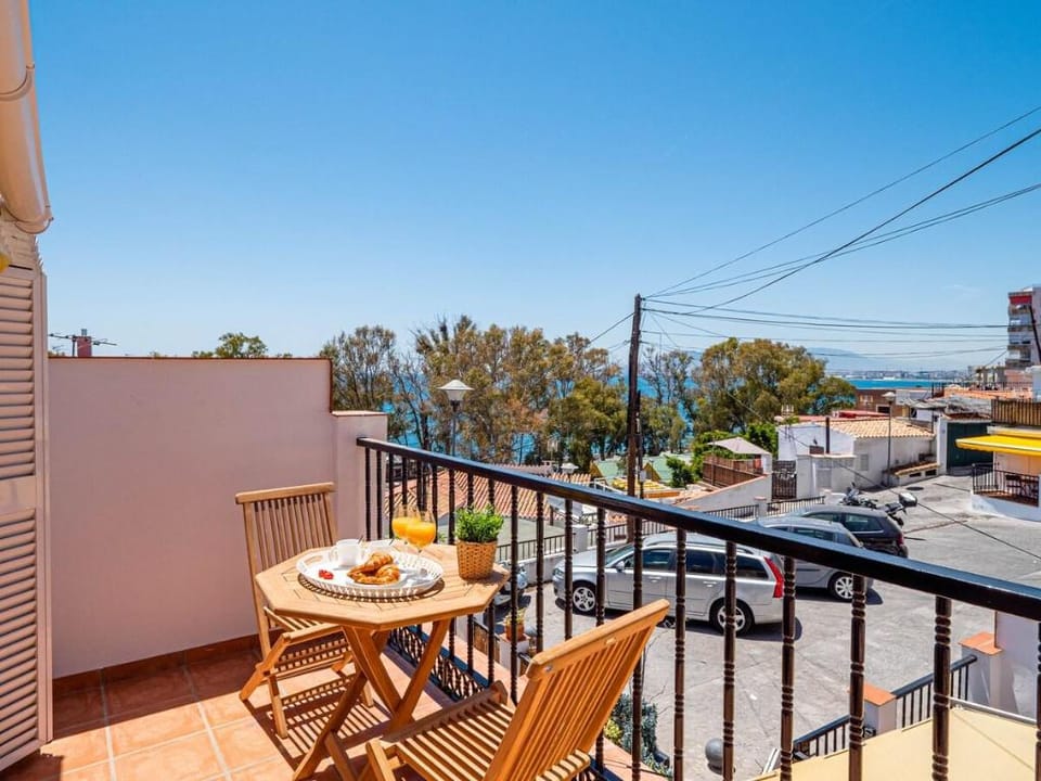 SEA VIEW WITH TERRACE Apartment in Malaga