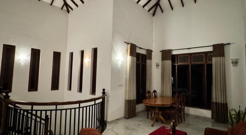 Grand Royal Villa Negombo Bed and Breakfast in Negombo