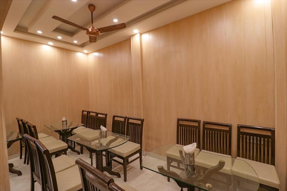 FabHotel Golden Sunrise Inn Hotel in Punjab, India