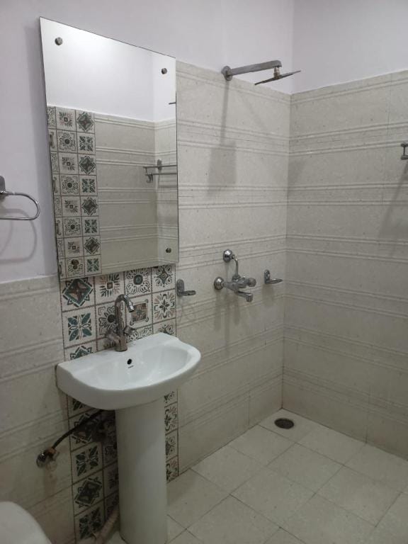 HOTEL PEARL GRAND Hotel in Punjab, India