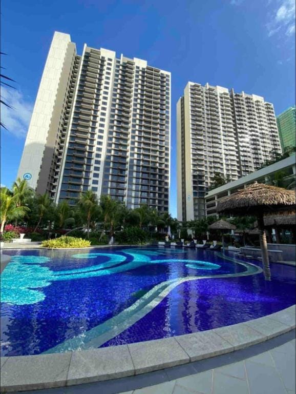 Luxury Dark Theme Condo @ JBNB Central Park Apartment in Johor Bahru