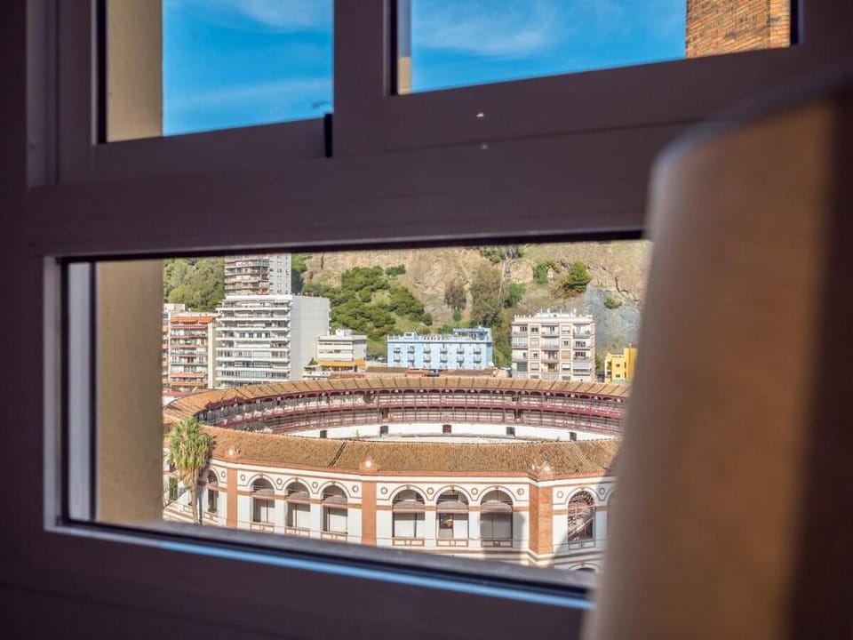 MALAGUETA SEA VIEW - PREMIUM (free parking) Apartment in Malaga