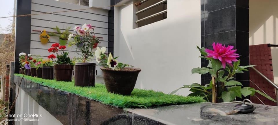 Beautiful House, With Kitchen, Balcony and parking Vacation rental in Jaipur