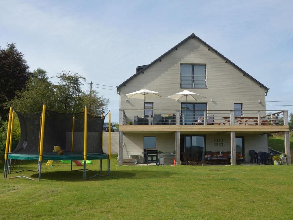 Villa with Spa-Francorchamps F1 Circuit Vacation rental in Wallonia, Belgium