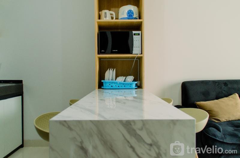 Elegant & Comfy 2BR Transpark Bintaro By Travelio Apartment in Jakarta