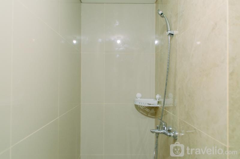 Elegant & Comfy 2BR Transpark Bintaro By Travelio Apartment in Jakarta