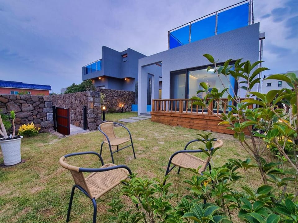 Jeju Nollgureum Pension Bed and Breakfast in South Korea