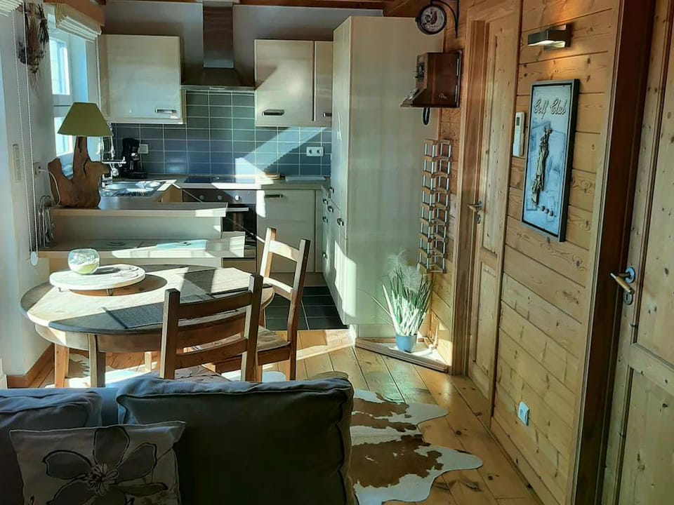 Cottage in Durbuy with Terrace, Garden Vacation rental in Wallonia, Belgium