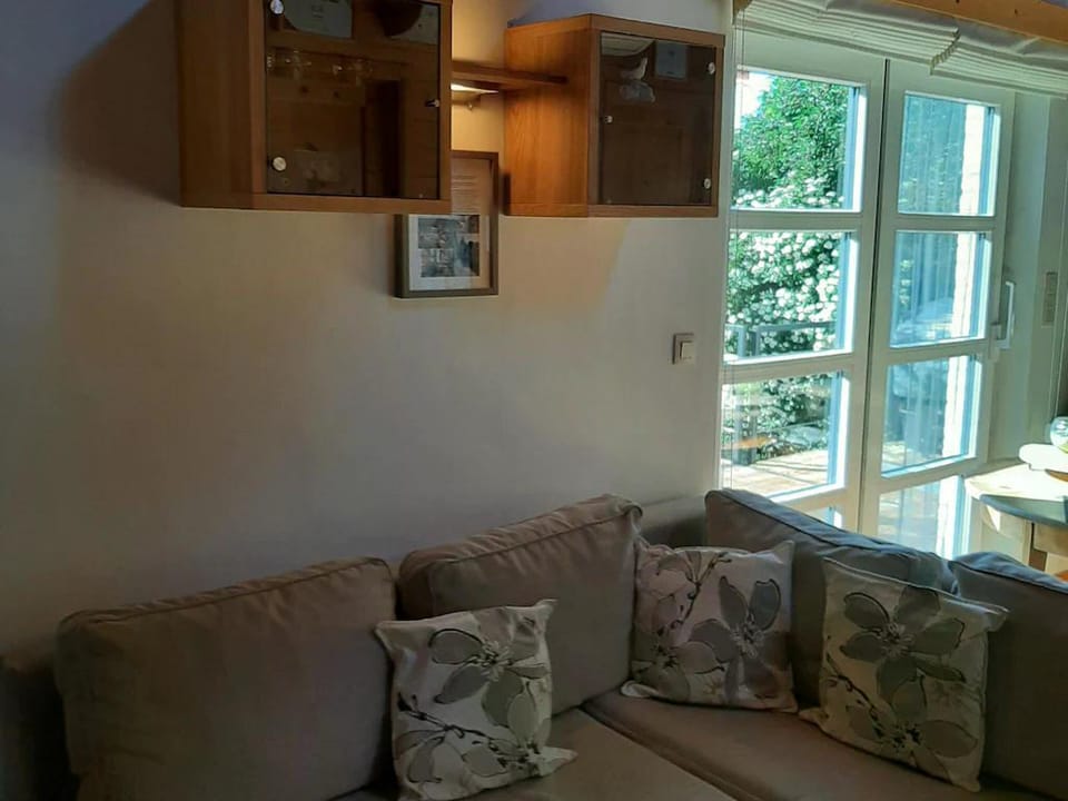 Cottage in Durbuy with Terrace, Garden Vacation rental in Wallonia, Belgium