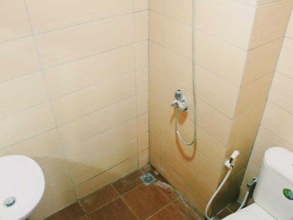 Homey studio room apartment in the city - Syariah Apartment in West Java