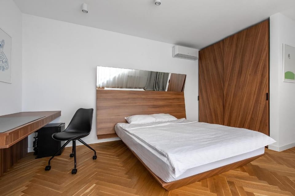 Business Deluxe double Room Apartment in Bucharest