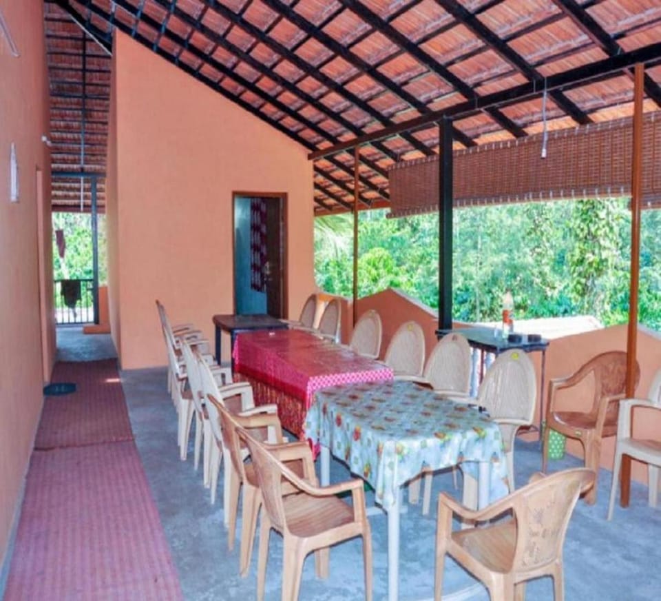 Evergreen homestay by StayApart, Coorg Vacation rental in Madikeri