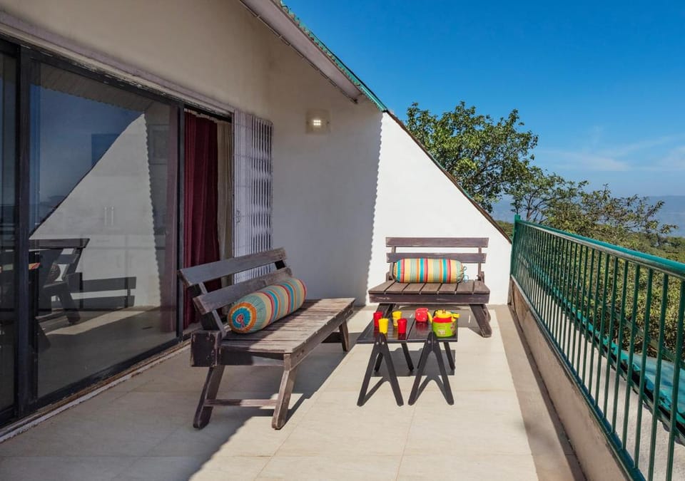 CosmicStays Evergreen Cascade - The Hidden Gem of Mahabaleshwar Vacation rental in Maharashtra