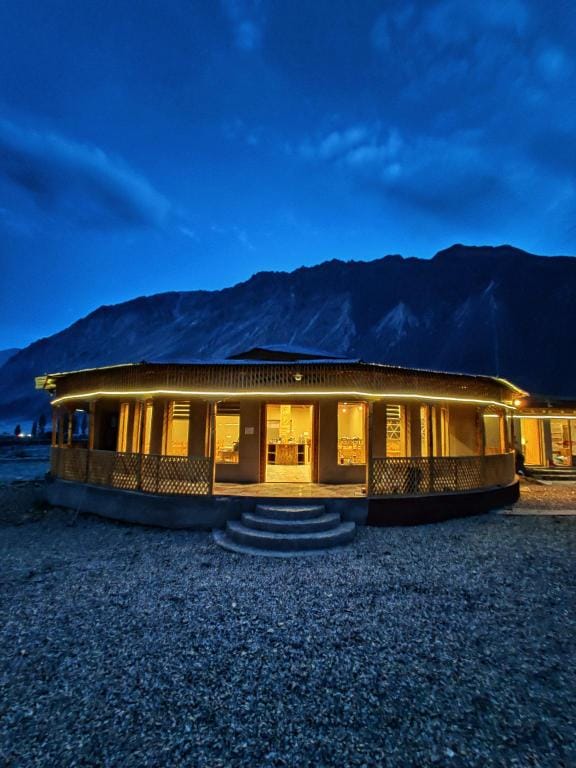 White Sands Resort Nubra Hotel in India