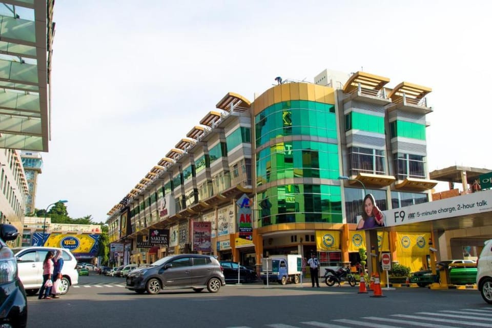 AK HOTEL NAGOYA HILL MALL Hotel in Riau Islands, Indonesia