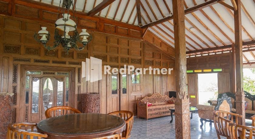 Baron Hill Resort Gunung Kidul Mitra RedDoorz Hotel in Special Region of Yogyakarta