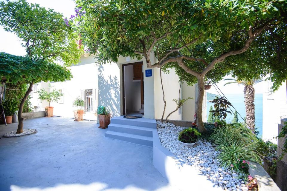 Apartment with the most beautiful sea view in Dubrovnik - family friendly Apartment in Dubrovnik