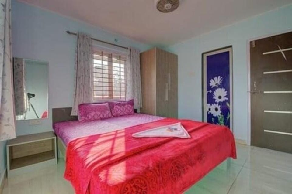 Cheerful 8-bedroom vacation home Vacation rental in Maharashtra