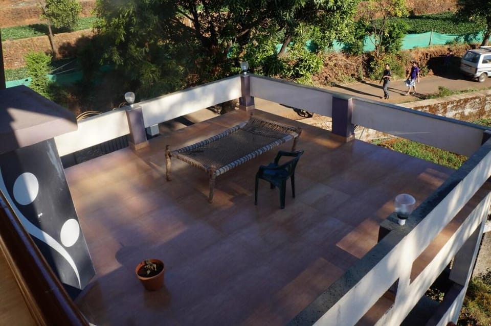 Cheerful 8-bedroom vacation home Vacation rental in Maharashtra