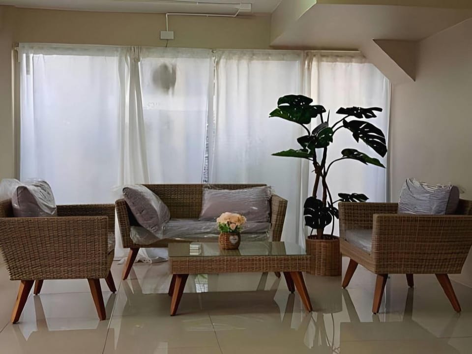 Check-in Hostel @ Donmuang Airport Hotel in Bangkok