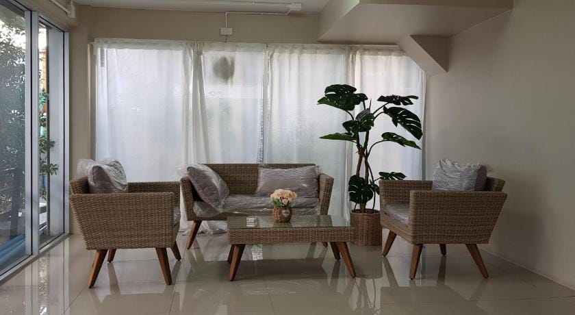 Check-in Hostel @ Donmuang Airport Hotel in Bangkok