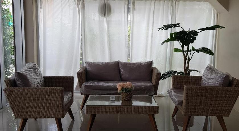 Check-in Hostel @ Donmuang Airport Hotel in Bangkok