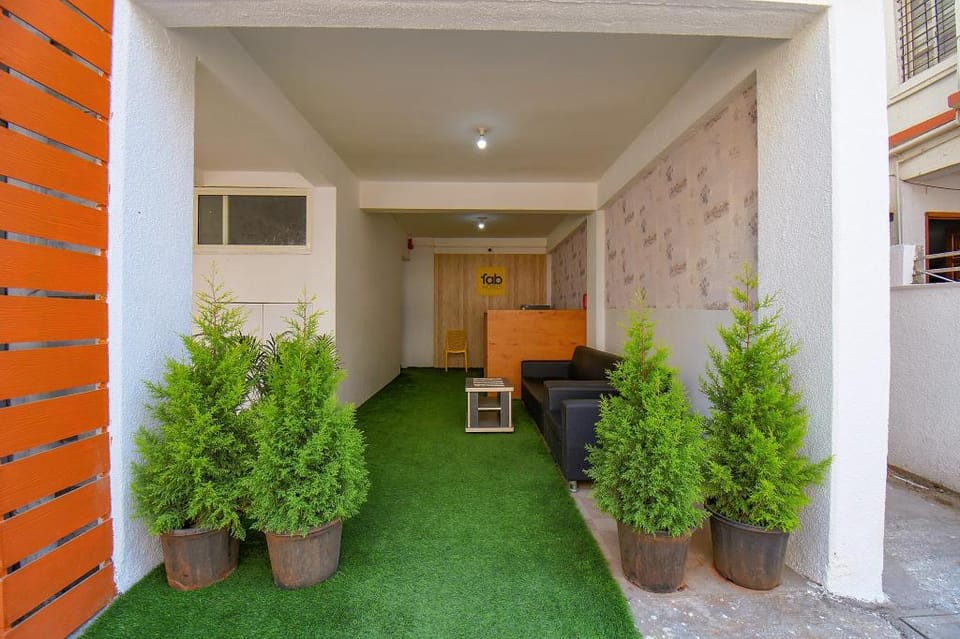 FabHotel Fortune Suites - Nr. D'Mart Hotel in Pune