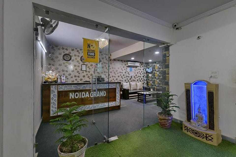 Hotel Admire Inn Sec - 18 By ASPL Hotel in Noida