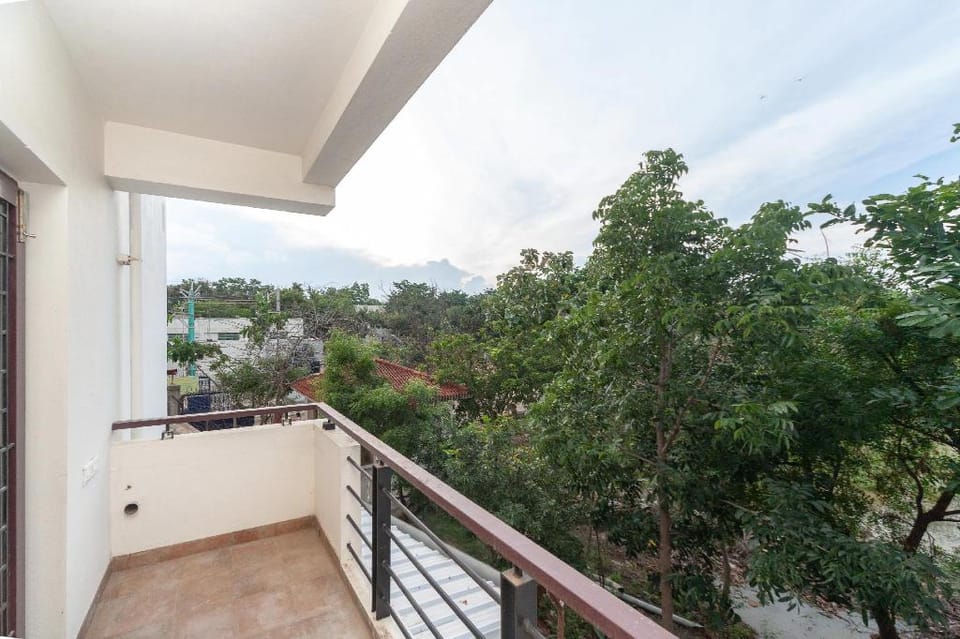 Tulips Airport Residency Hotel in Coimbatore