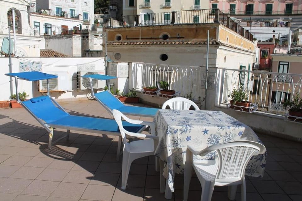 Attico del Cavaliere Atrani Apartment in Campania