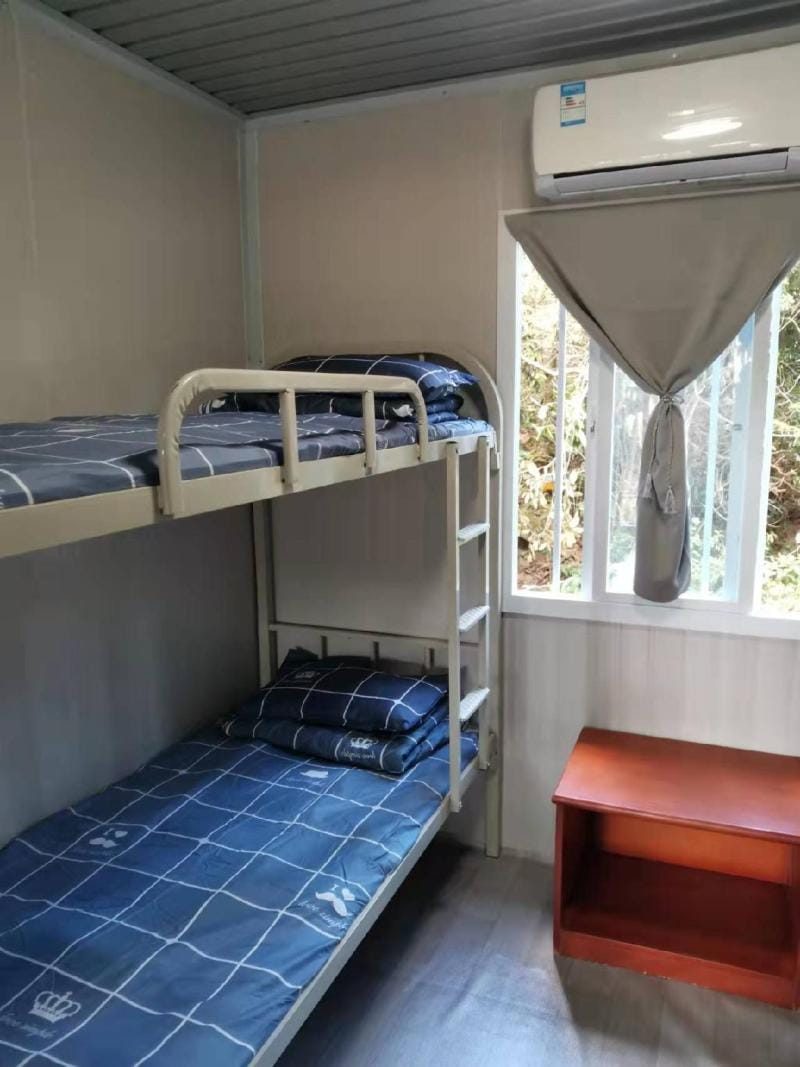 A尖峰岭湖畔营地，山林环绕，湖畔水岸 Vacation rental in Hainan