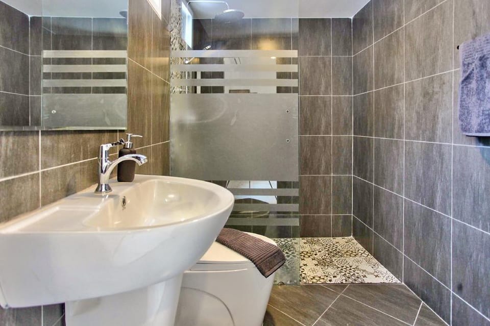 C3 Serene Pool Villa in Pattaya’s Vibrant Heart Villa in Pattaya City