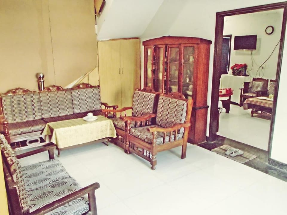 Safest Place for Couple Stay in Lahore Villa in Lahore