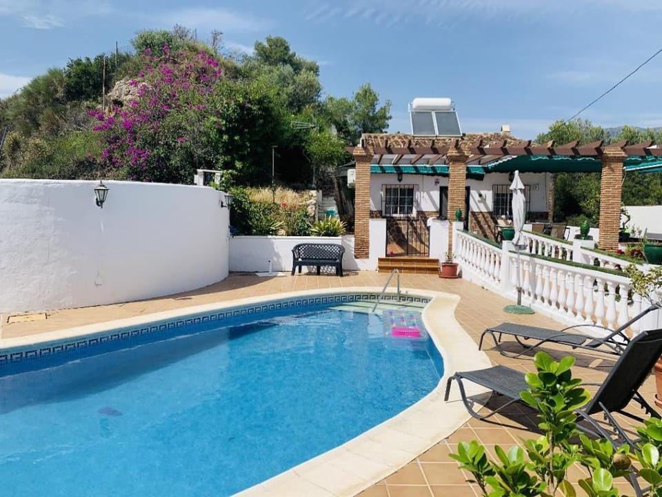 Magnífica casa Rural en Nerja con piscina privada Villa in Axarquía