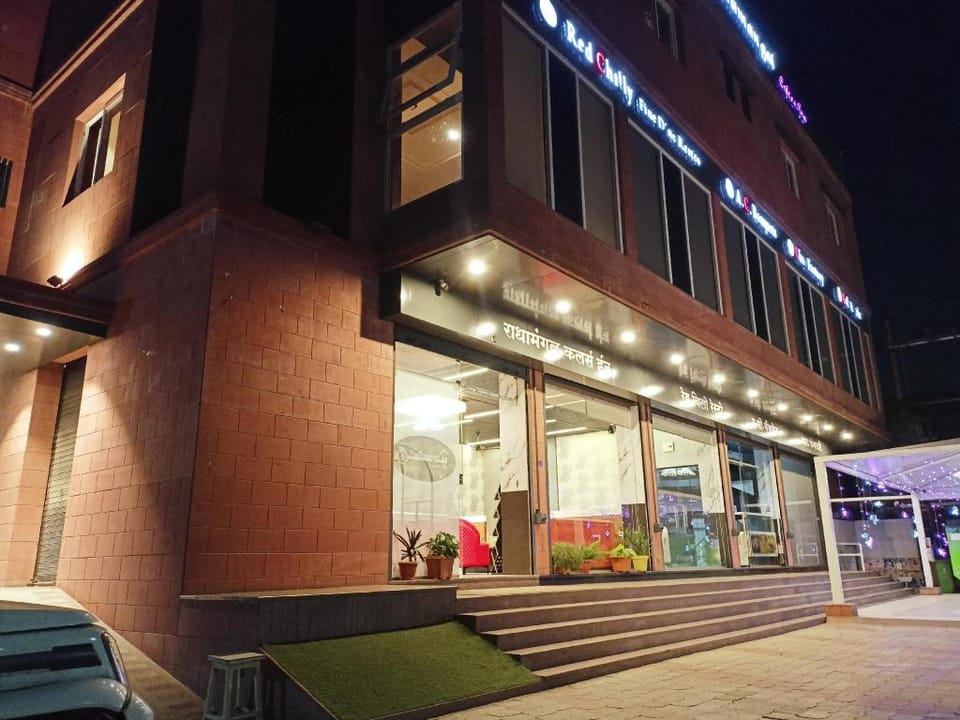 RadhaMangal Colors inn Hotel in Maharashtra