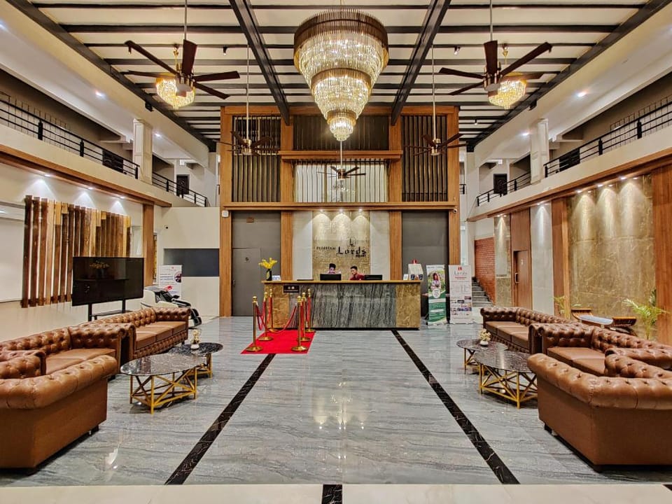 Pushpam Lords Resort Karjat (Pure Veg) Hotel in Maharashtra