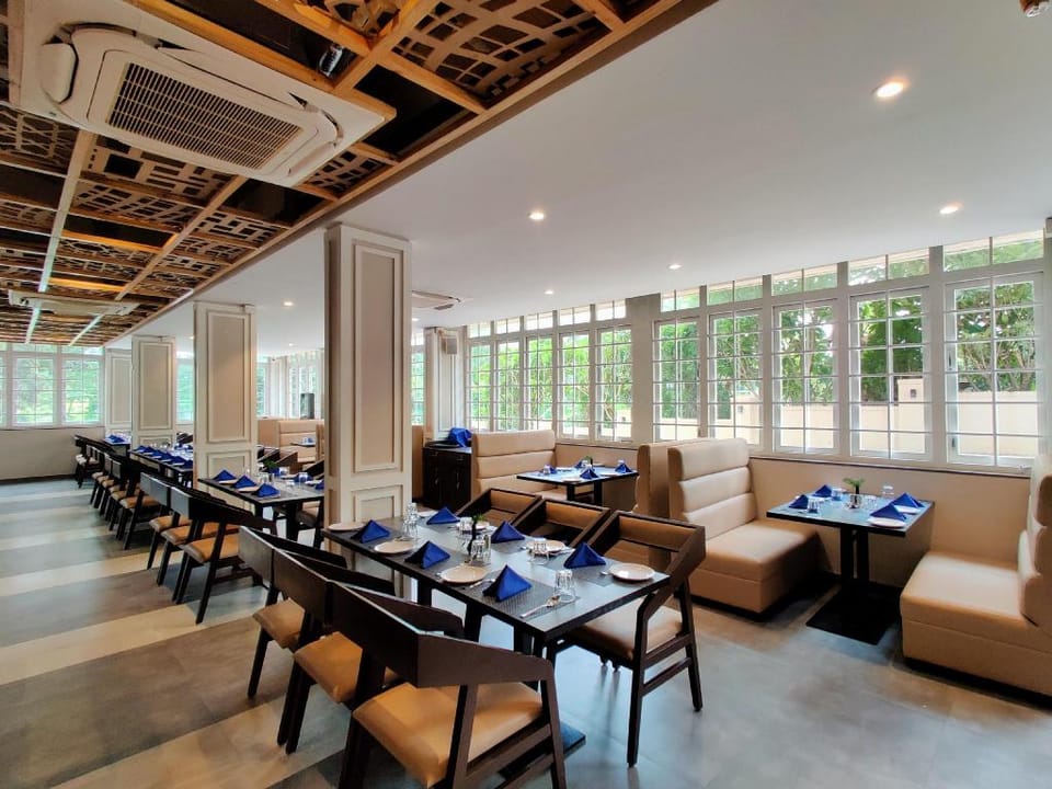 Pushpam Lords Resort Karjat (Pure Veg) Hotel in Maharashtra