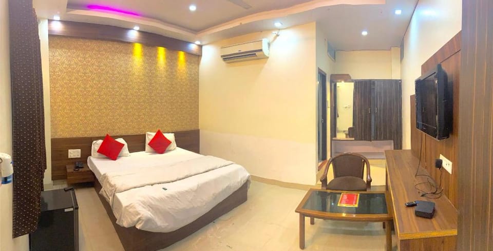Hotel Pacific Inn Lucknow Hotel in Lucknow