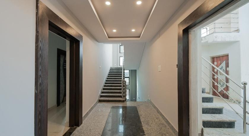 HOTEL SIGNATURE PREMIUM Hotel in Bhubaneswar