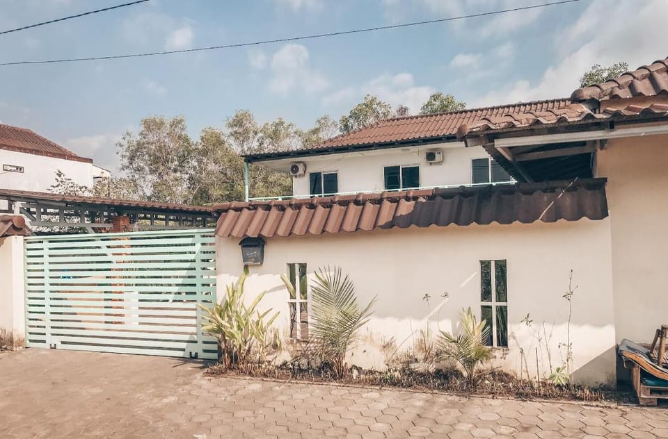 Friends Guesthouse Apartment in Ream