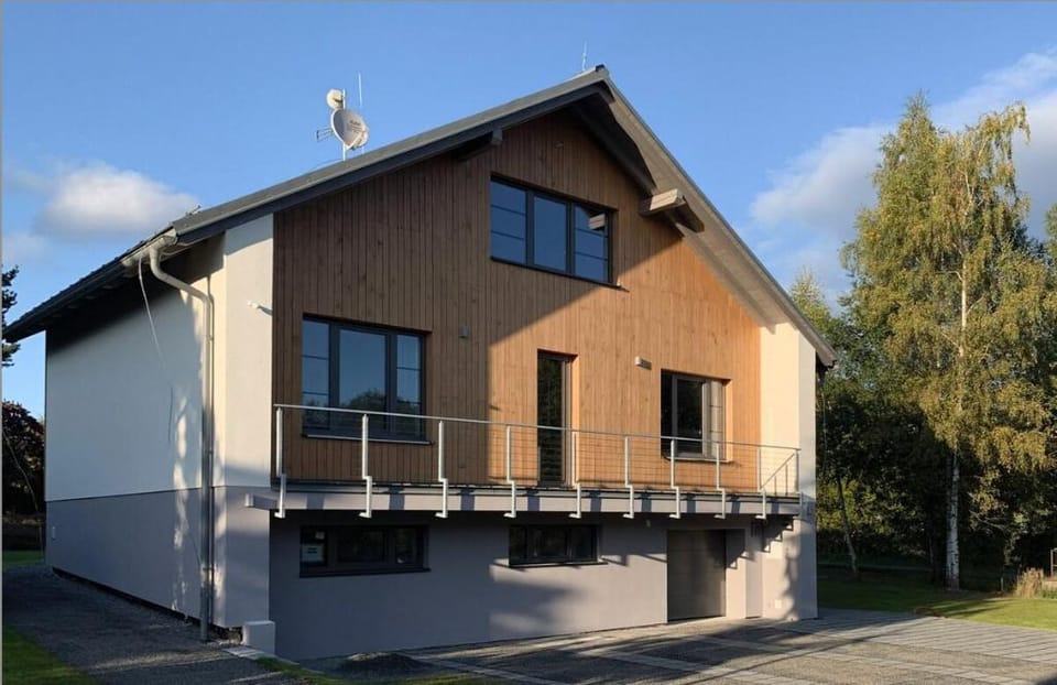 Redfox Garden1 - modern accommodation with parking Apartment in South Bohemian Region