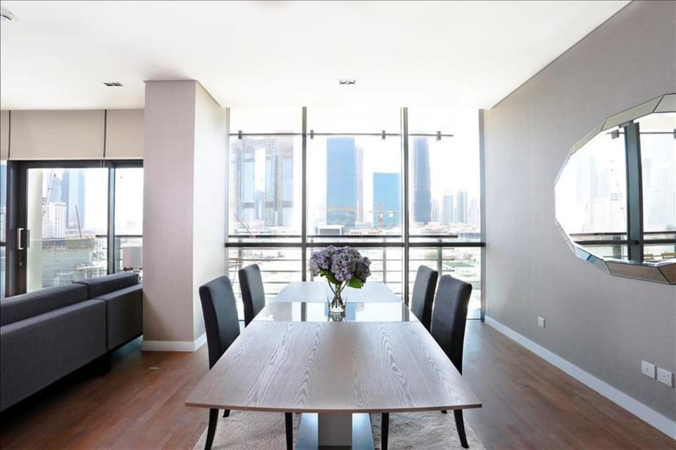 Enchanting Apartment With Incredible Skyline Views Apartment in Dubai