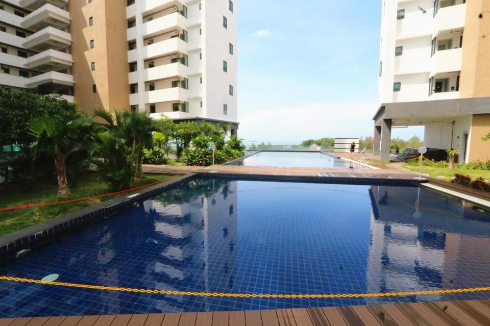 PD D’Wharf Amazing Seaview Suite 9 (Up to 9 pax) Apartment in Port Dickson