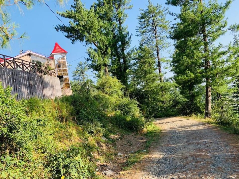 Windsor house heavenly stay in the lap of nature. Vacation rental in Himachal Pradesh