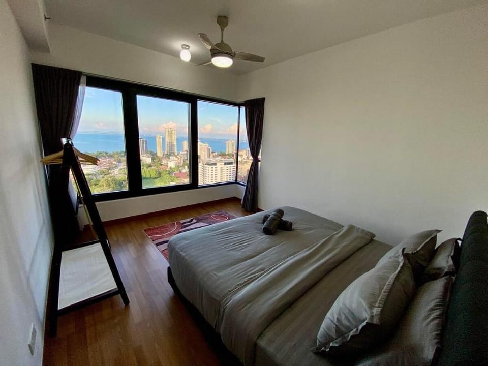 Tropicana 218 Macalister by stayCATion Homestay  Apartment in George Town