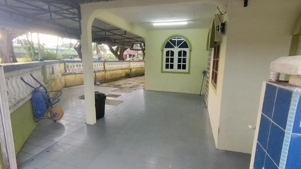 ASTANA IDAMAN HOMESTAY LANGKAWI Vacation rental in Kedah