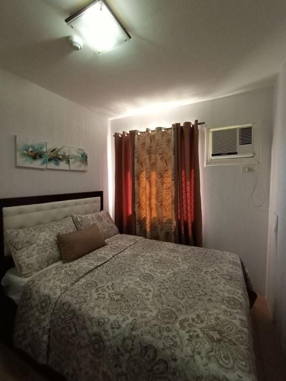 ENTIRE 2BR CONDO  UNIT 428@ 8 SPATIAL CONDOMINIUM Apartment in Davao City